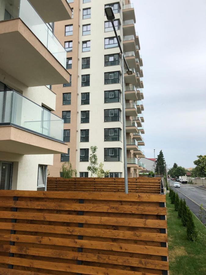 Cozy 2-Room Penthouse Lakeview W14 Bucharest Exterior photo